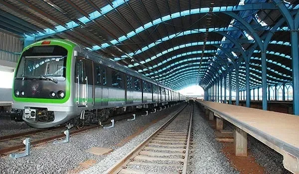 Featured Image of Nearest Metro Station to Prestige Avon