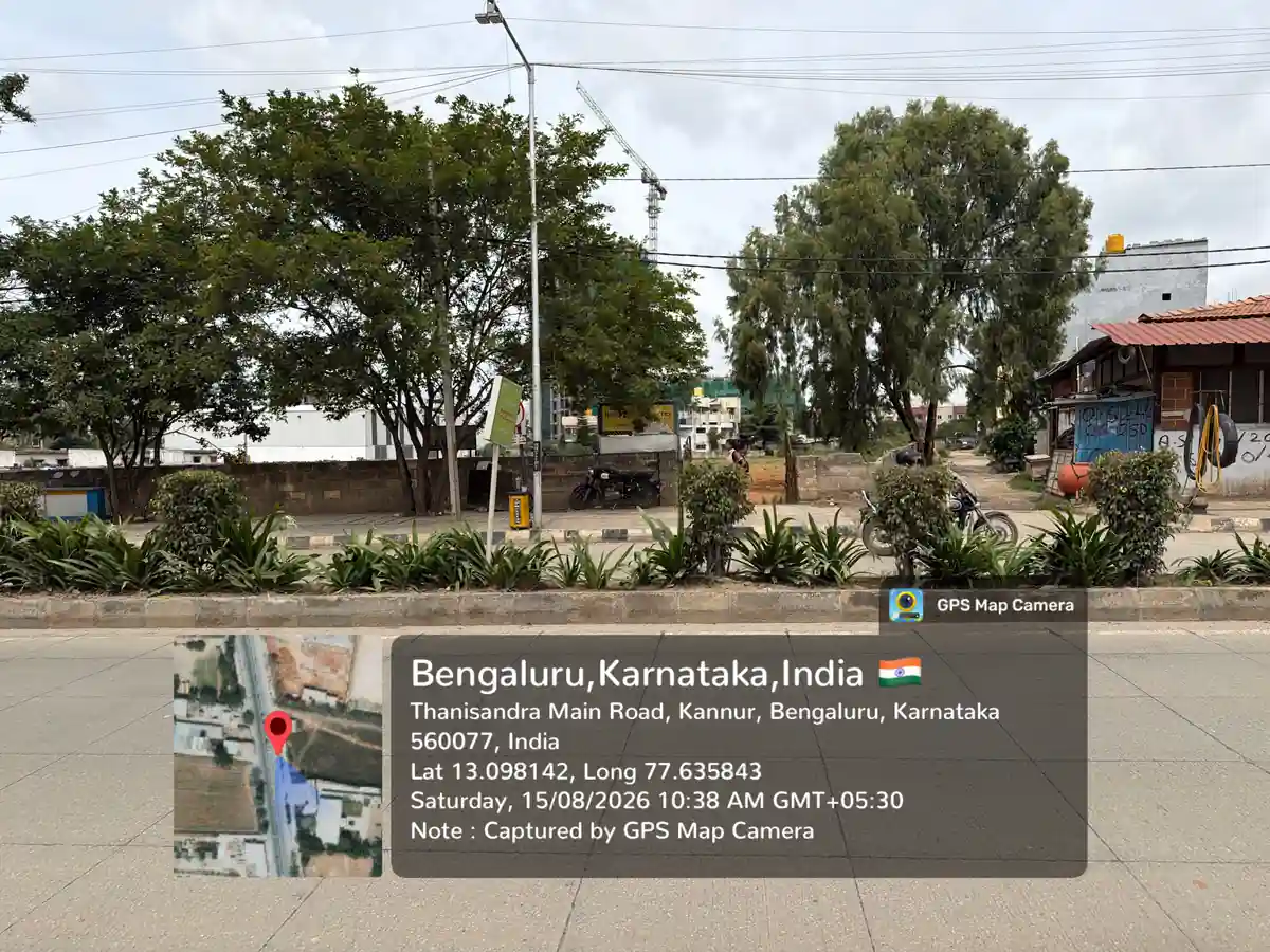 Featured Image of local shops on Thanisandra Main Road opposite Prestige Avon, GPS-stamped